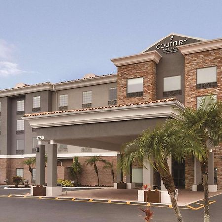 Country Inn & Suites By Radisson, Rj Stadium - Tampa Airport East Exterior foto