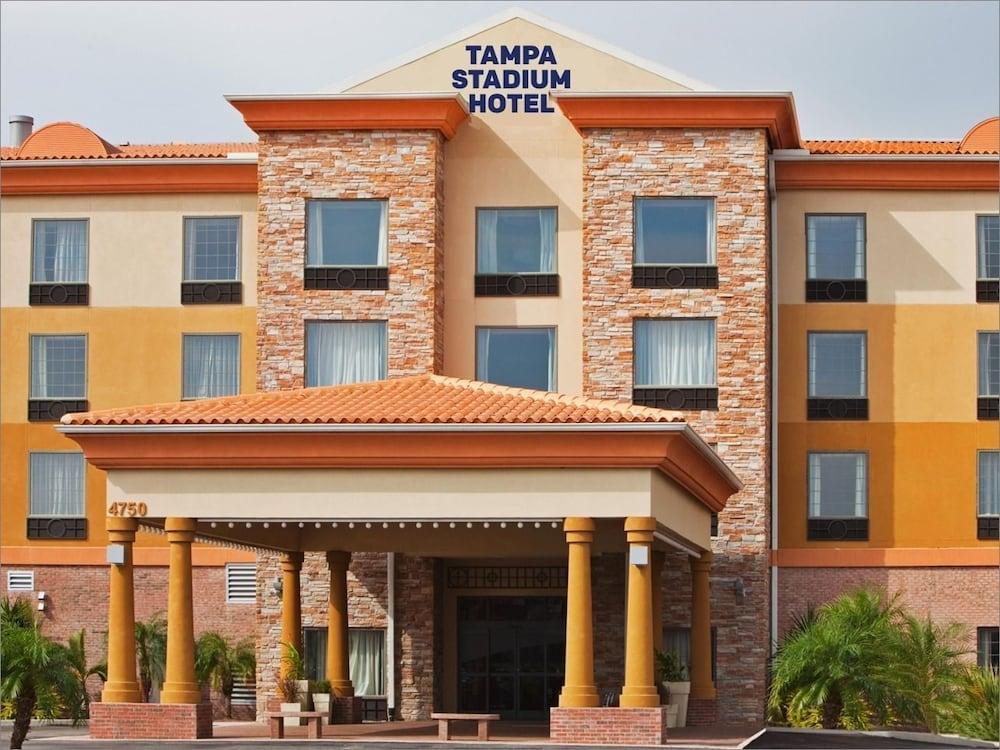 Country Inn & Suites By Radisson, Rj Stadium - Tampa Airport East Exterior foto